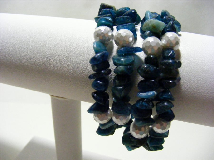 Appitite and Shell Pearl Memory Bracelet