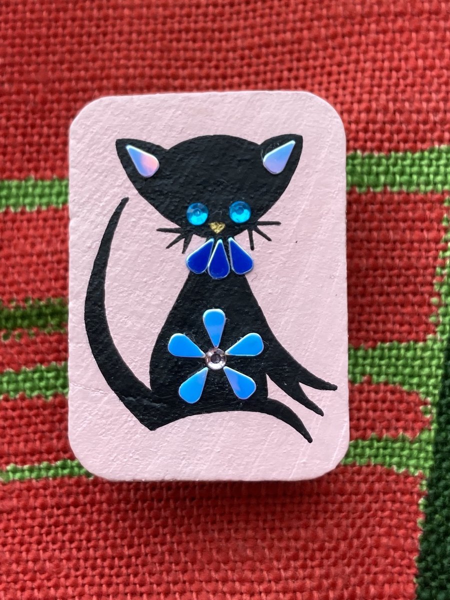 Hand painted Enid Collins of Texas Black Cat Brooch (pink) 