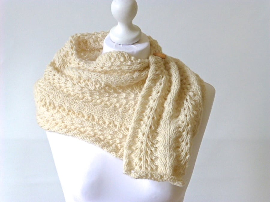 Knitted cowl, adjustable scarf, cream knit cowl, cream knit scarf, organic