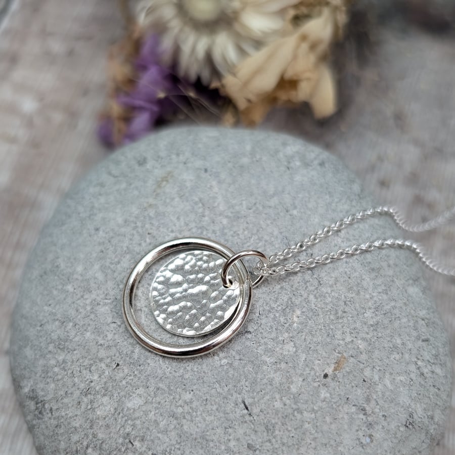 Silver Hammered Disc and Circle Necklace - JBJ2021
