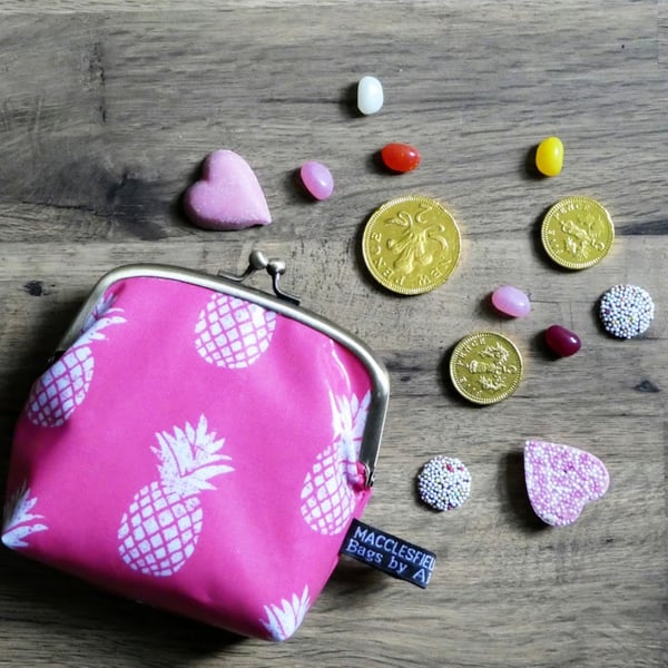 Pineapple Print Pink Oilcloth Purse