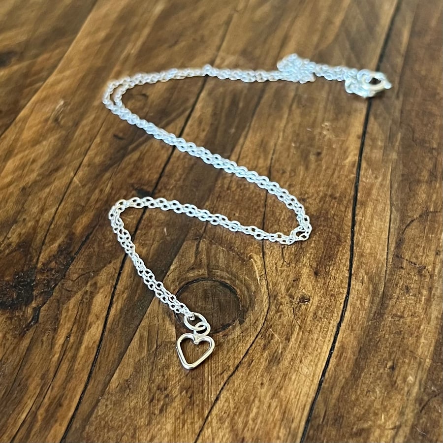 Heart Pendant - Handmade, Sterling Silver ,18 inch Trace Chain