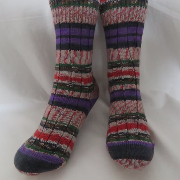 Hand-cranked Knitted Ribbed Wool Socks Size 4 to 5