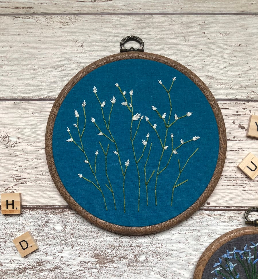 Floral Embroidery Art Hoop, Teal, Babies breath 