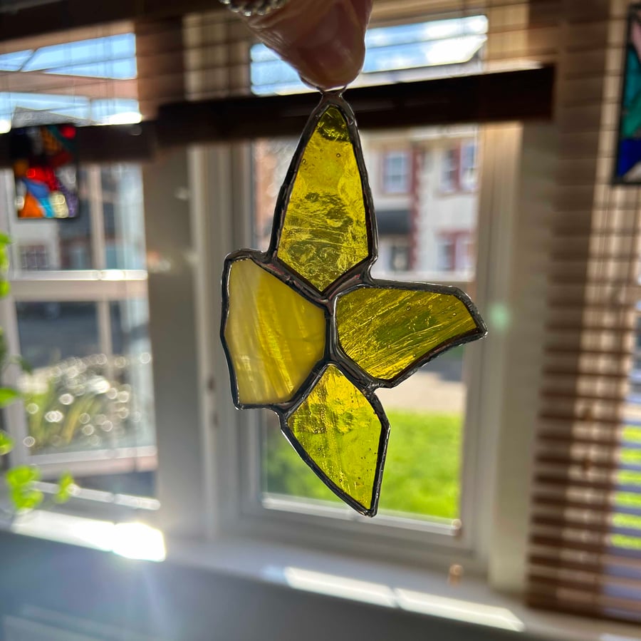 Small daffodil in stained glass