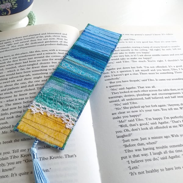 Seaside Ocean Fabric Bookmark, A Gift for Book Lovers, Gift for Teachers