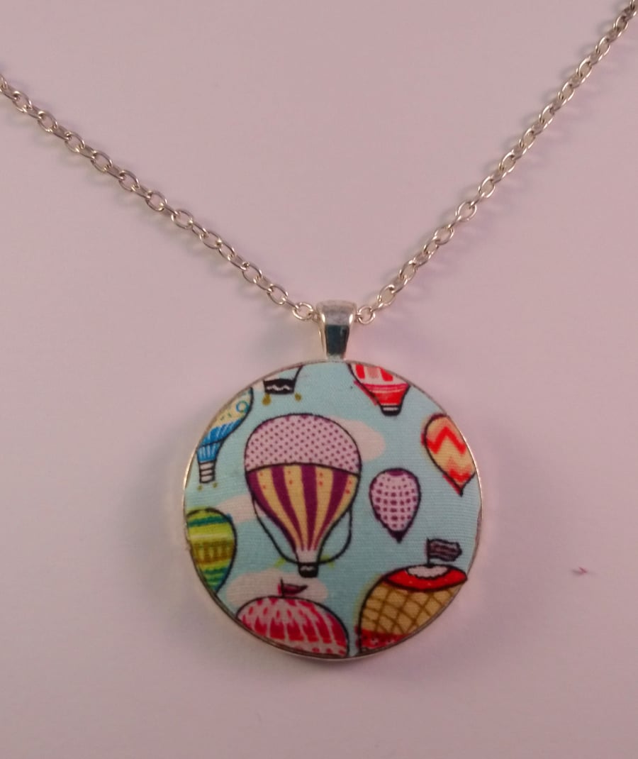 38mm Hot Air Balloon Fabric Covered Button Pendant