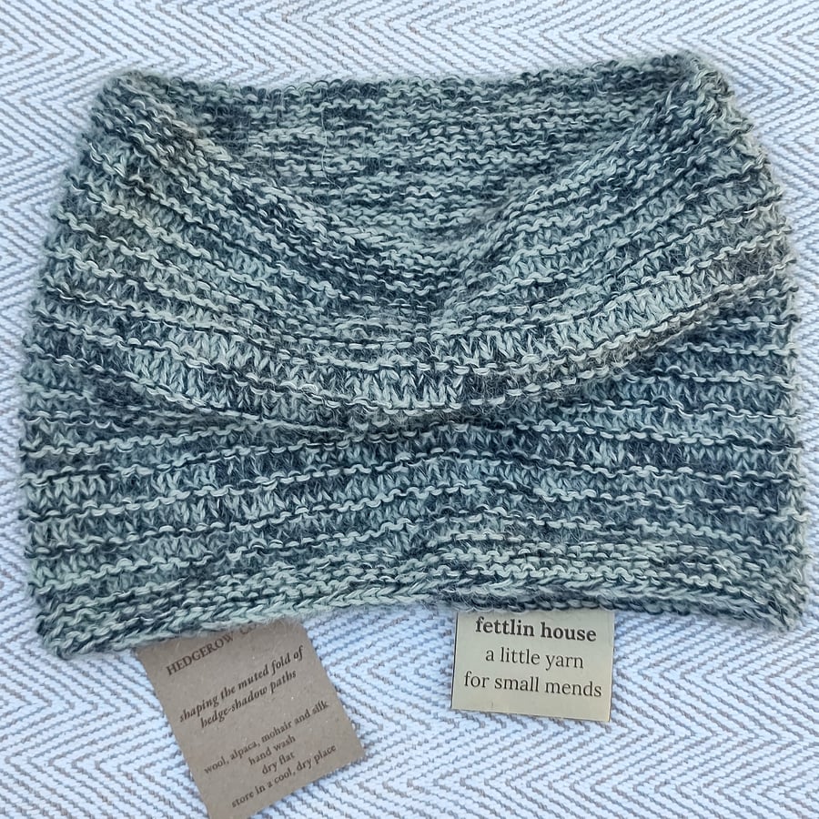 Hedgerow Cowl - shaping the muted fold of hedge-shadow paths