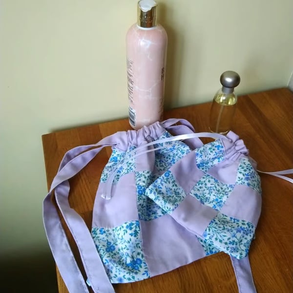 Pair of patchwork drawstring bags, gift bags, project bags. Choice of colours