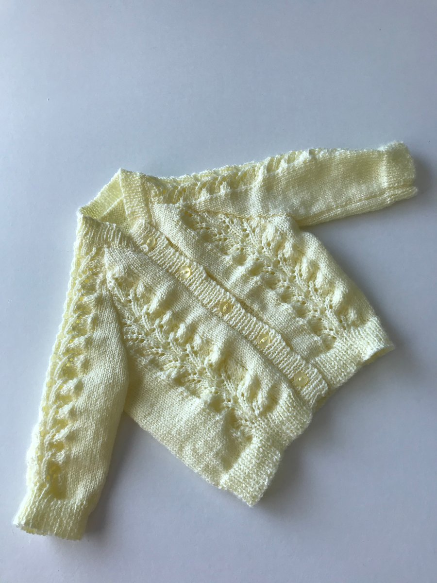  Baby cardigan with lacy panels