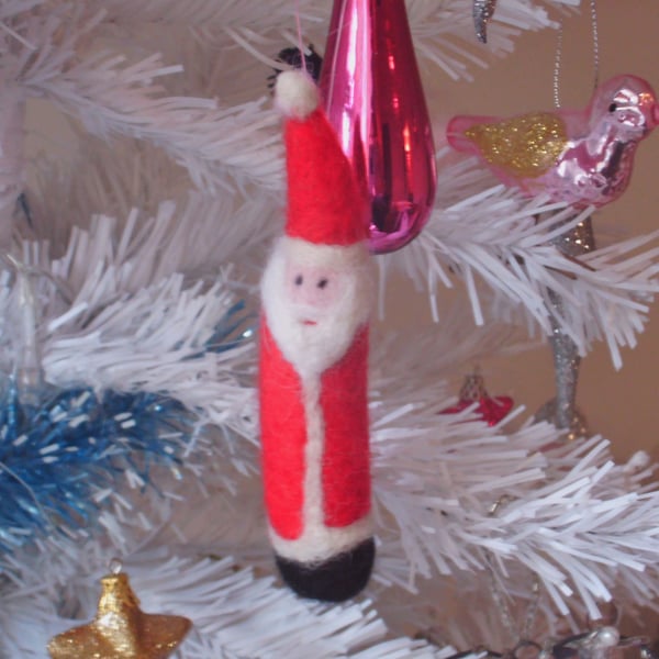 FATHER CHRISTMAS  NEEDLEFELTED