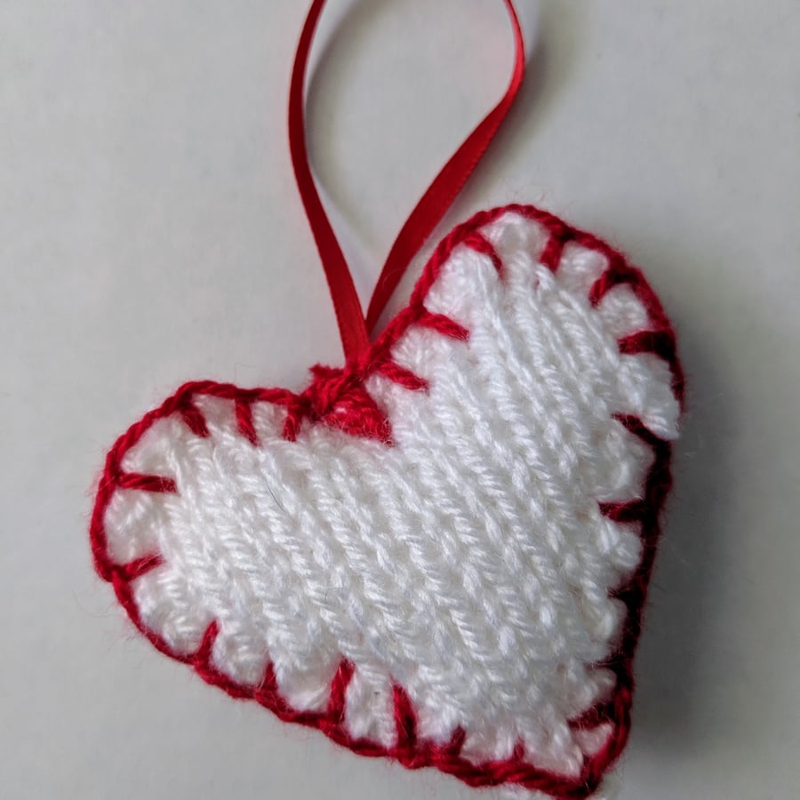 SALE Hand-knitted red and white love heart