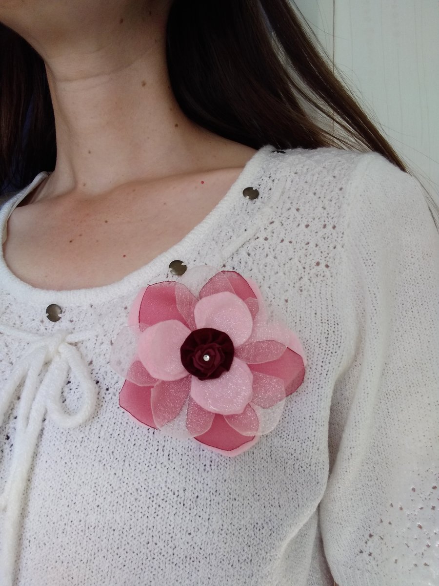Pink flower brooch, wedding corsage, gift for a gardener
