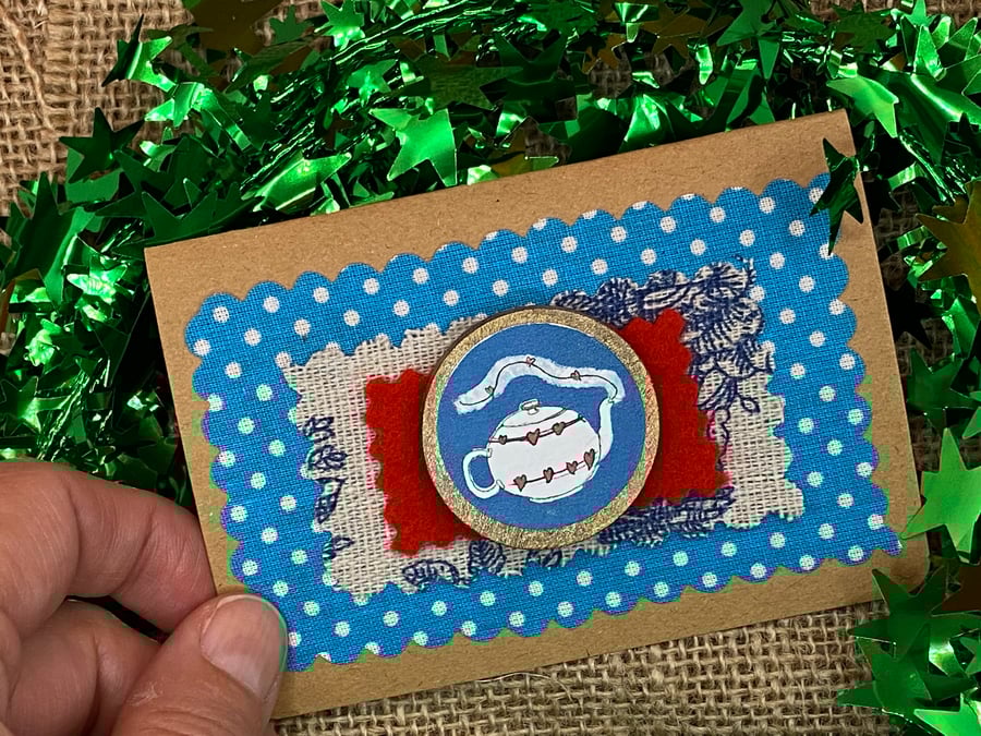 Wooden teapot brooch with golden edge send in the post for Christmas