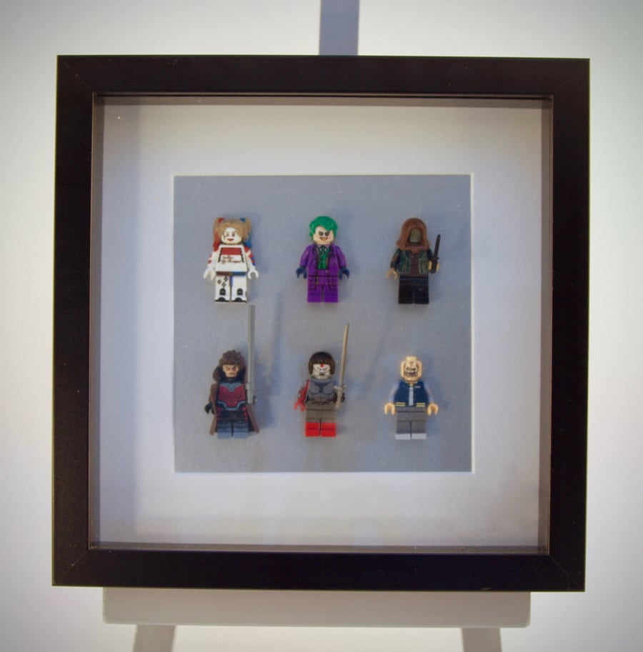 Suicide Squad mini Figures frame