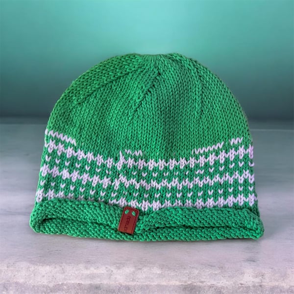 Beanie Adult Green & White