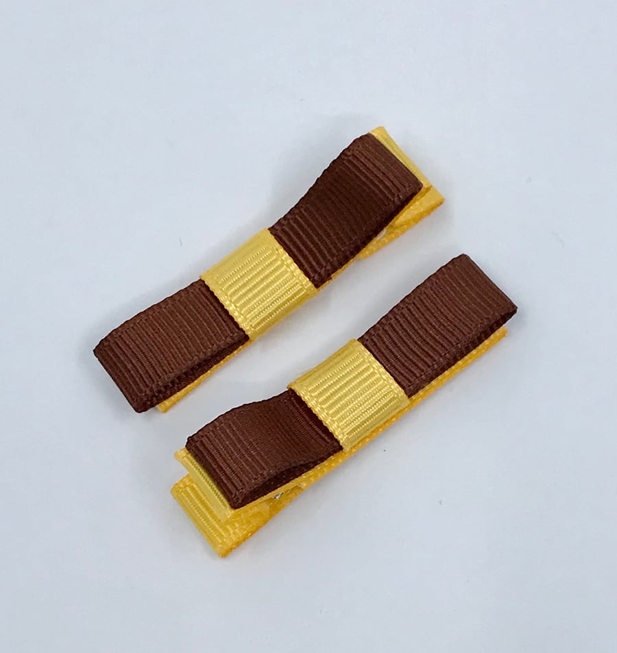 Small Straight Brown and Yellow Gold Bow Clips (pair)