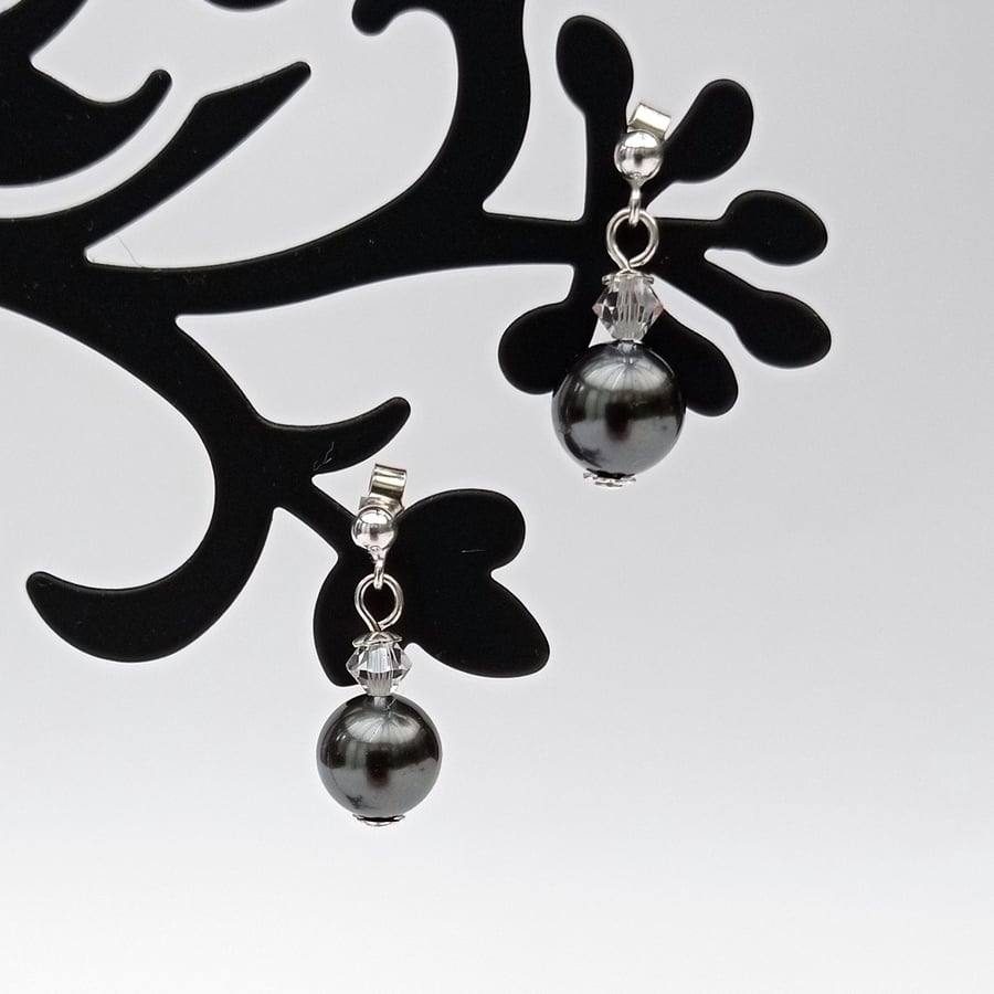 Black bead & crystal earrings, drop earrings, everyday earrings