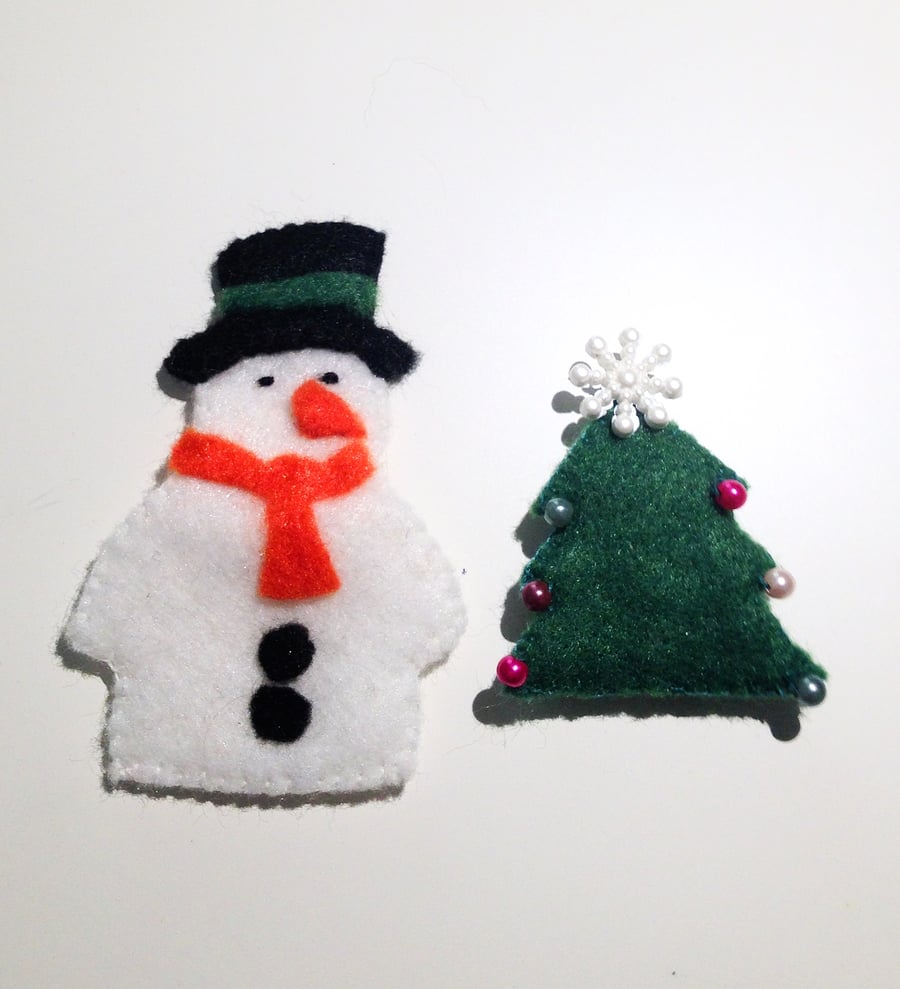 Beautiful Bundle of Felt Snowman and Festive Tree Brooches - UK Free Post