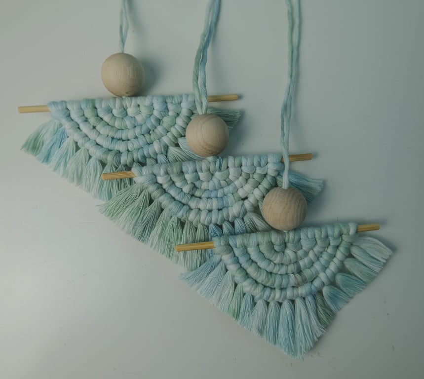 Macramé Half Moon Hanging Decoration