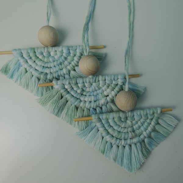 Macramé Half Moon Hanging Decoration