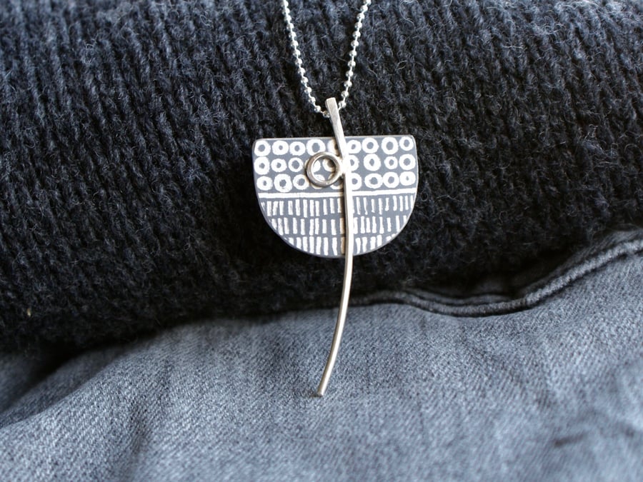 Silver and grey flower stem necklace