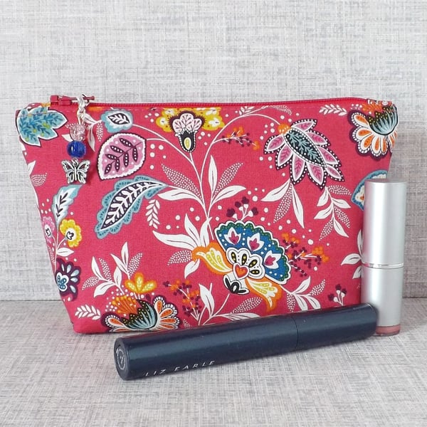Make up bag, zipped pouch, cosmetic bag, floral.