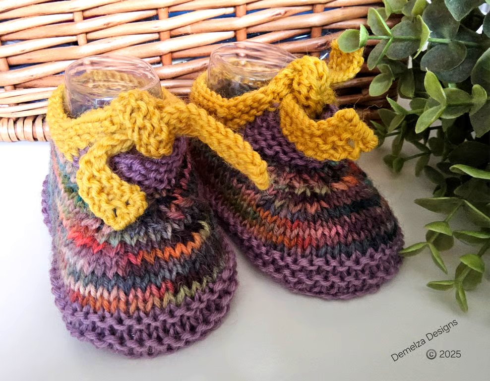 Designer Hand Dyed Pure Merino Wool Baby Booties  3-6 months
