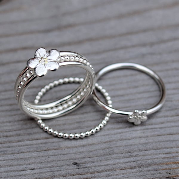 Large Forget-Me-Not Ring