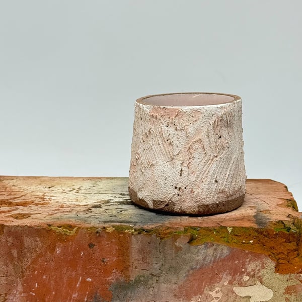 Polished edge textured tumbler. No 8