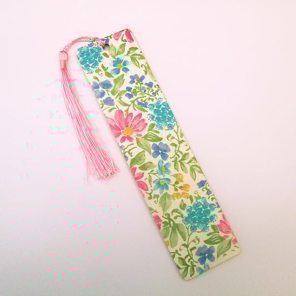 Pink and blue flowers wood decoupage bookmark with tassel