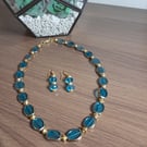 UNIQUE HANDMADE TURQUOISE AND GOLD NECKLACE AND EARRING SET.