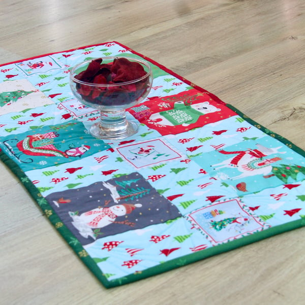 Festive Table Runner