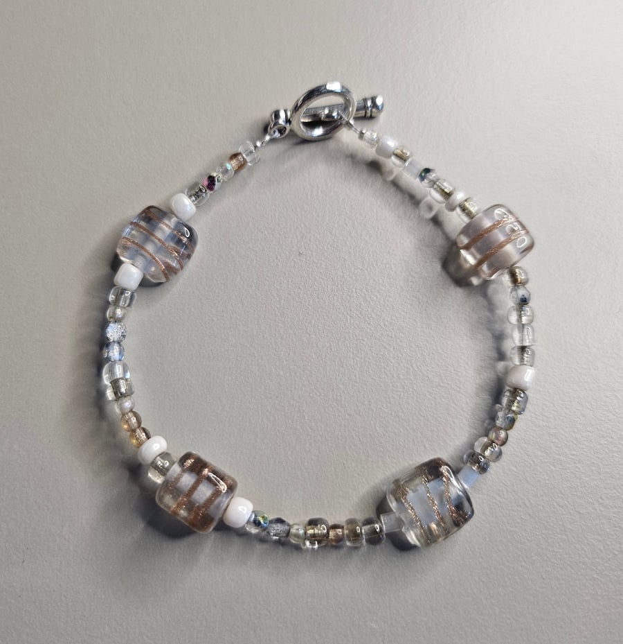 Beaded bracelet 