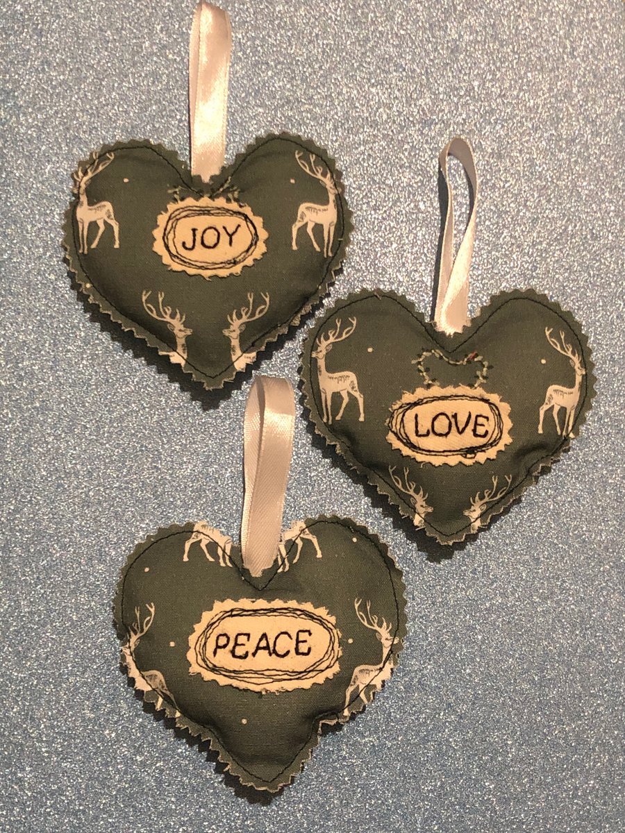Shabby Chic Stag Heart Christmas Bauble Hanging Decoration Love Peace Joy