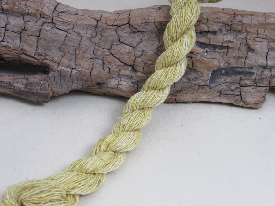 40m Natural Weld Dye Yellow Bourette Noil Silk Single Ply Thread