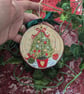 Christmas tree hand-painted log slice decoration  - Image 6