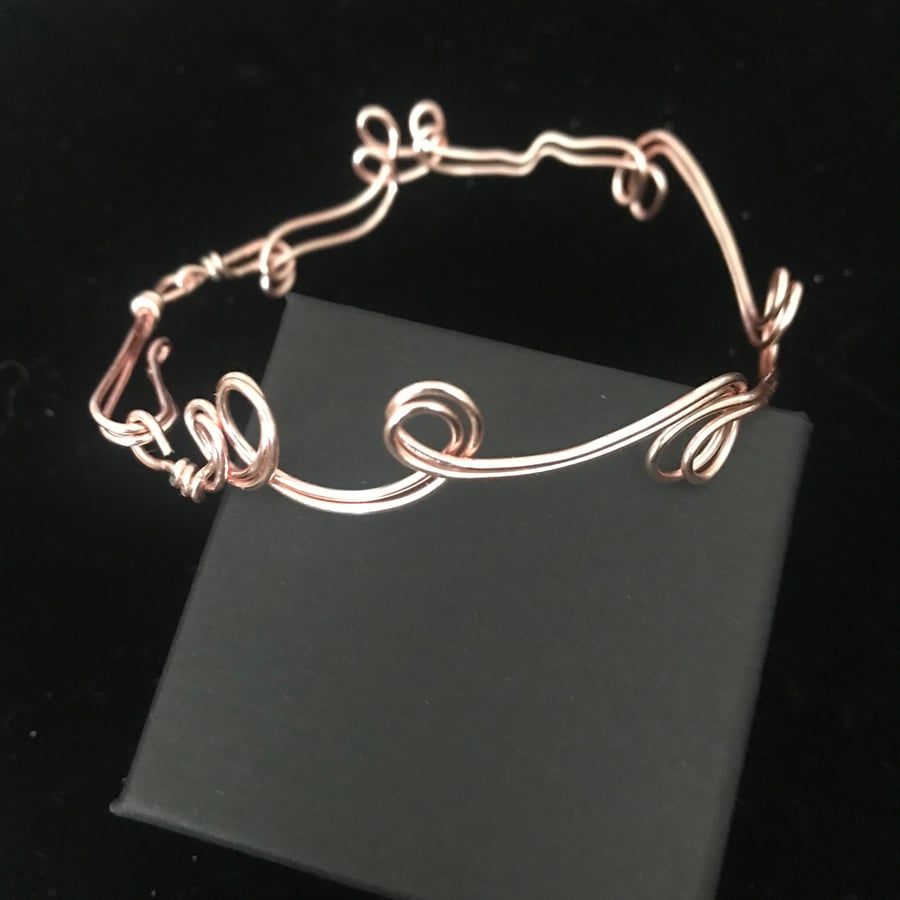 Bangle in Rose Gold - Double Wire Symmetry 