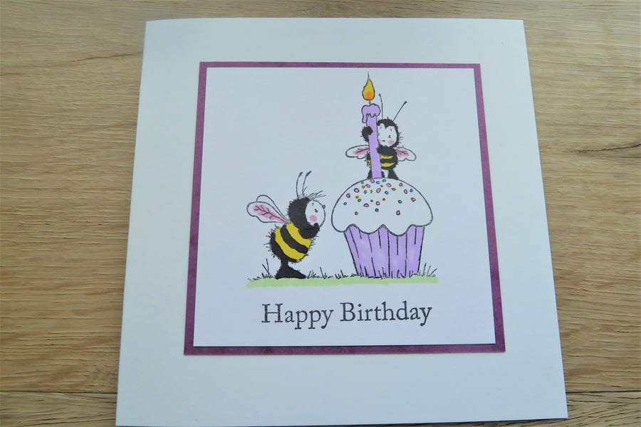 purple cupcake bee card