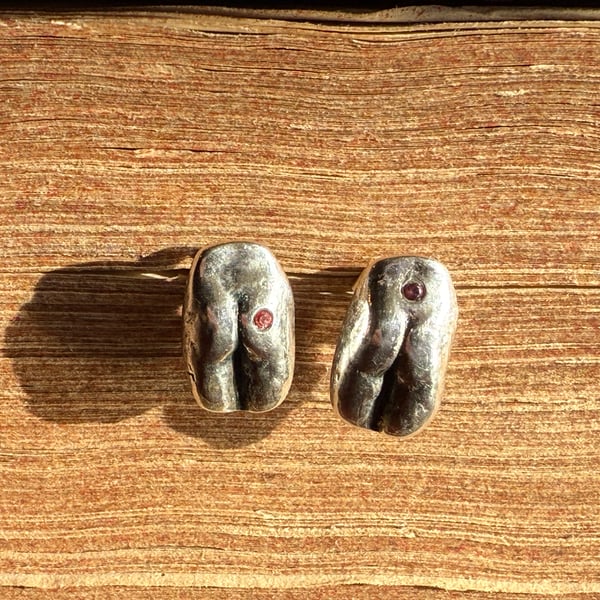 Sterling Silver Doll Botton Stud Earrings with Sapphires