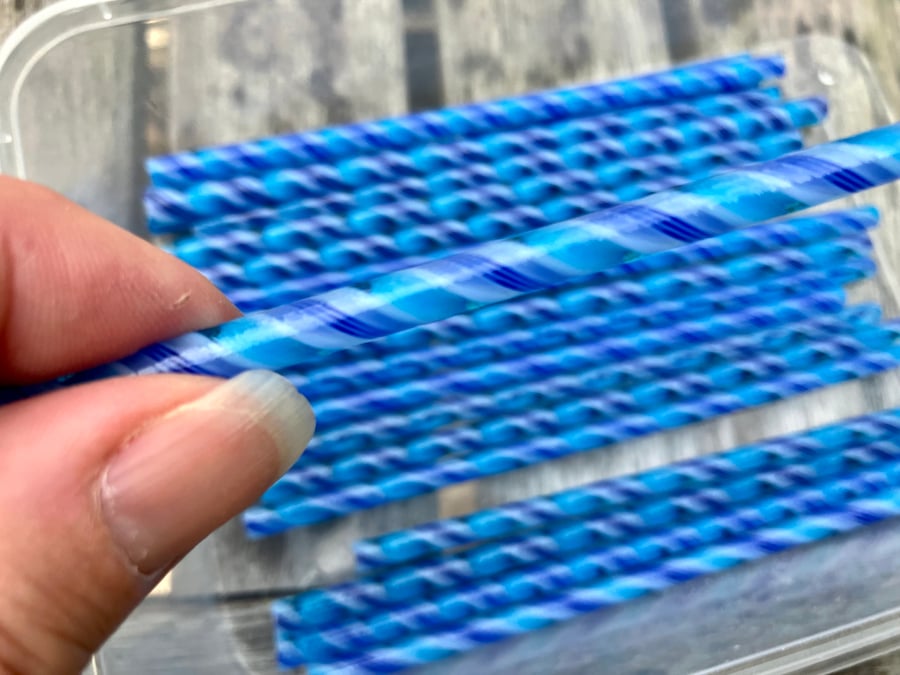 100g Blue and White Bullseye 90 coe glass Vitrigraph twisted cane (2023-9-bwc-1)