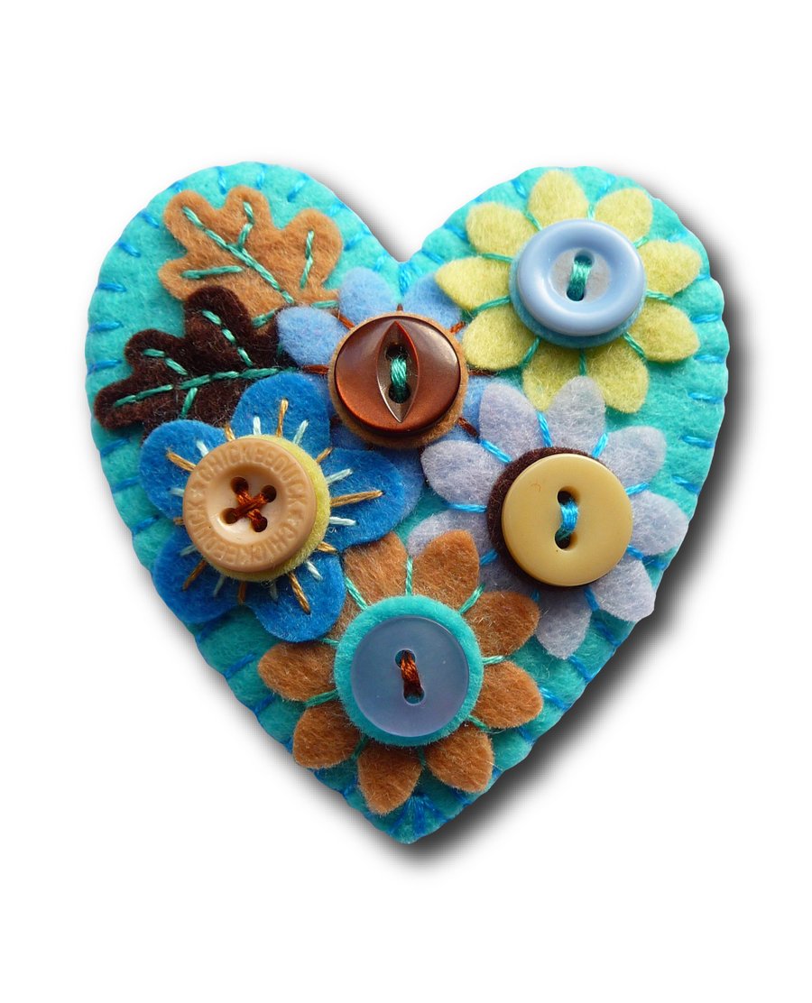 Japanese Art Inspired Heart Shape Felt Brooch - Turquoise