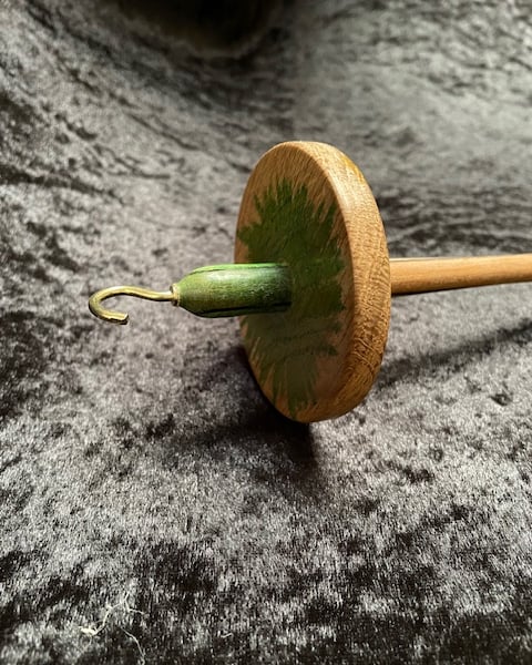 Drop spindle