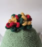 Tea cosie Tea cosy - Christmas whirly - twirly ribbons - gold - Image 2