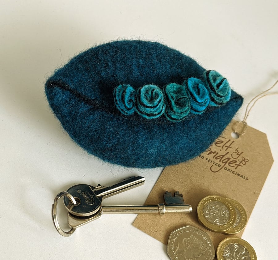 Wet felted Pod Purse: Deep Teal purse (L)