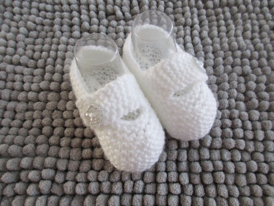 Cross Bar Baby Shoes 0-3months
