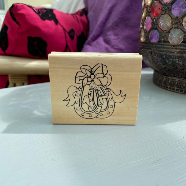 Set of 3 wood mounted rubber stamps