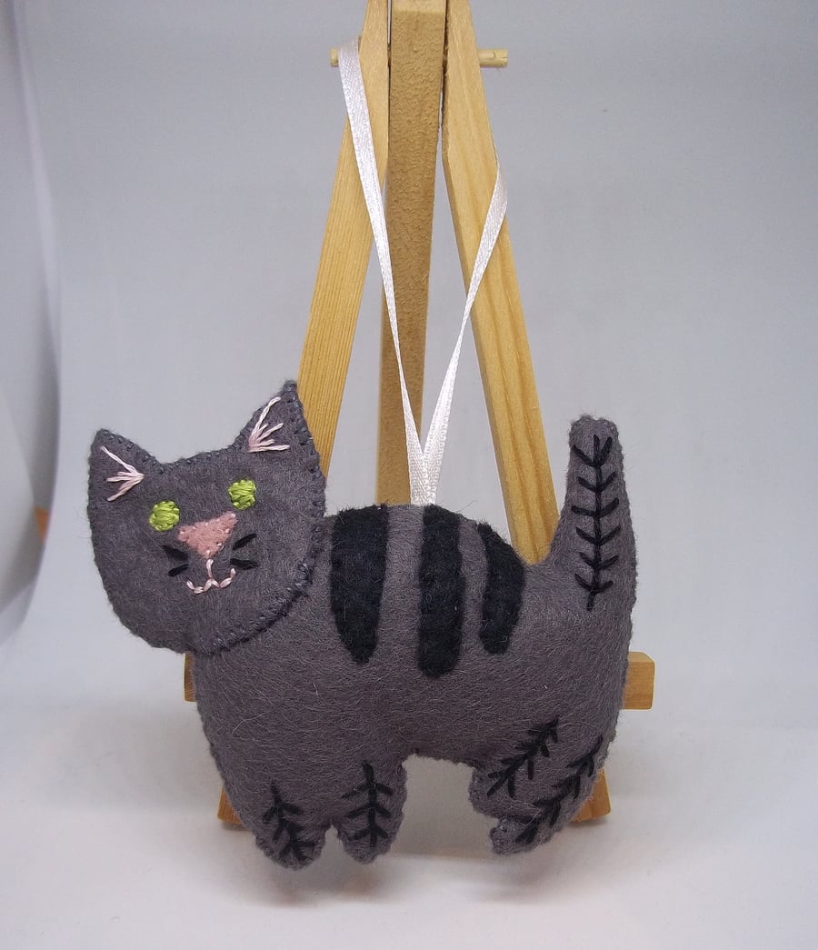Felt Handmade Cat Ornament 