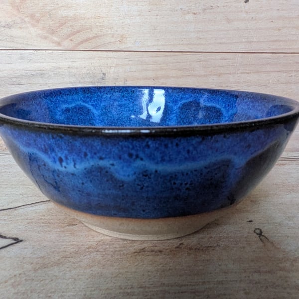 Wavy blue medium bowl