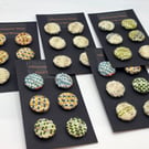 Woven buttons 